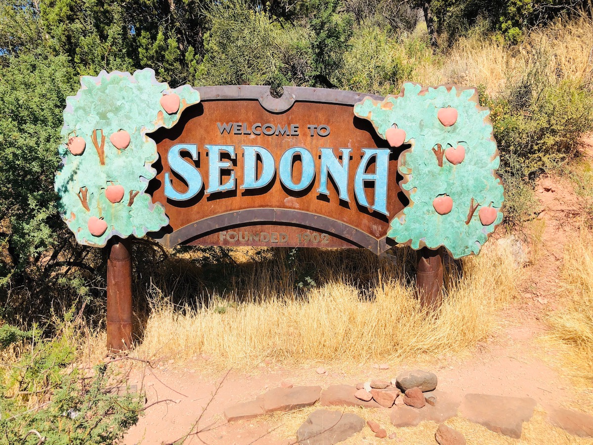 Sedona Sign from Oak Creek Canyon to Uptown